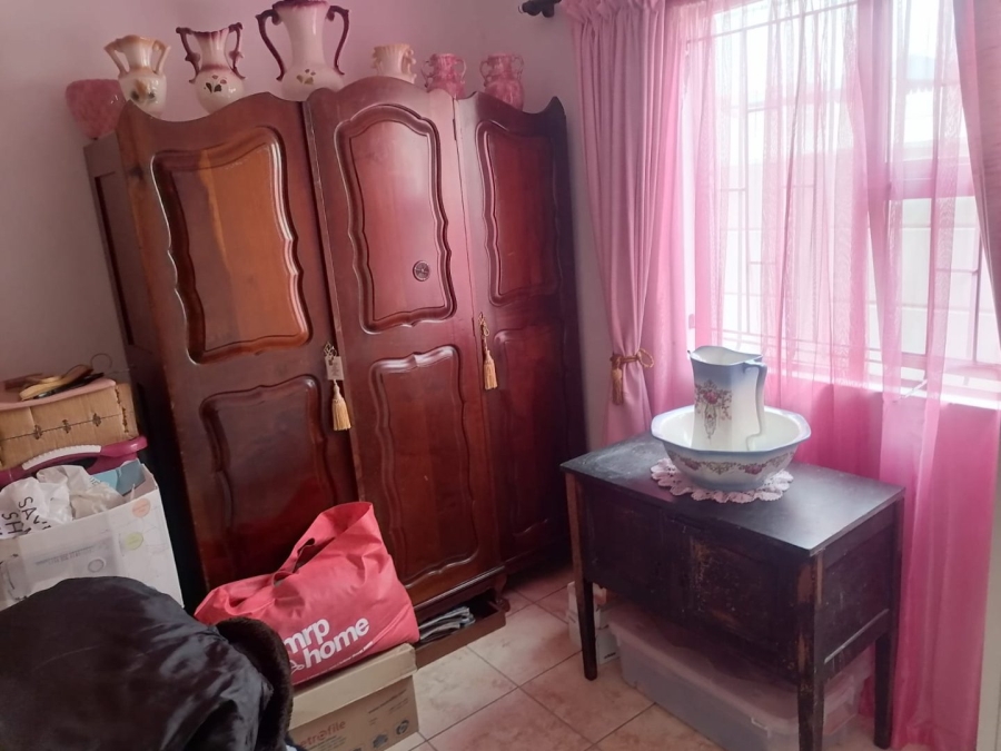  Bedroom Property for Sale in Bernadino Heights Western Cape
